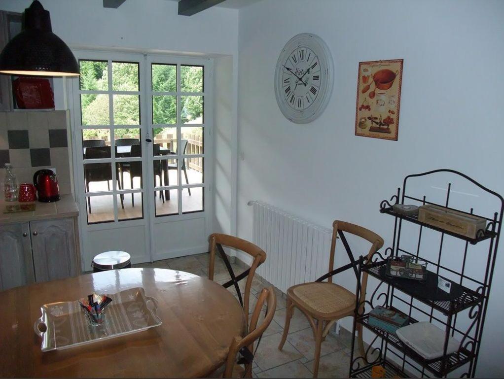 Tournon-sur-Rhône Le Domaine Du Grand Cellier Gites Appartement En Savoie מראה חיצוני תמונה
